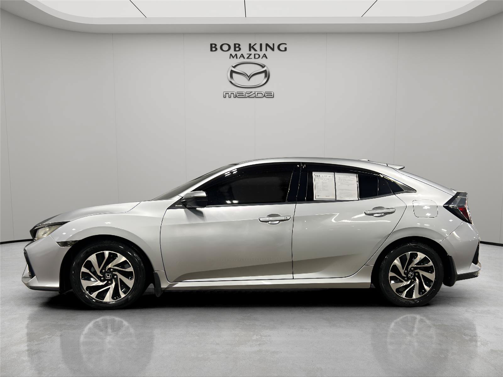 honda civic hatchback 2019 SHHFK7H35KU205215 image honda civic hatchback 2019 SHHFK7H35KU205215 image